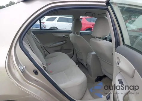 2010 Toyota Corolla Le z USA, uszkodzony, nr VIN 2T1BU4EE8AC386344